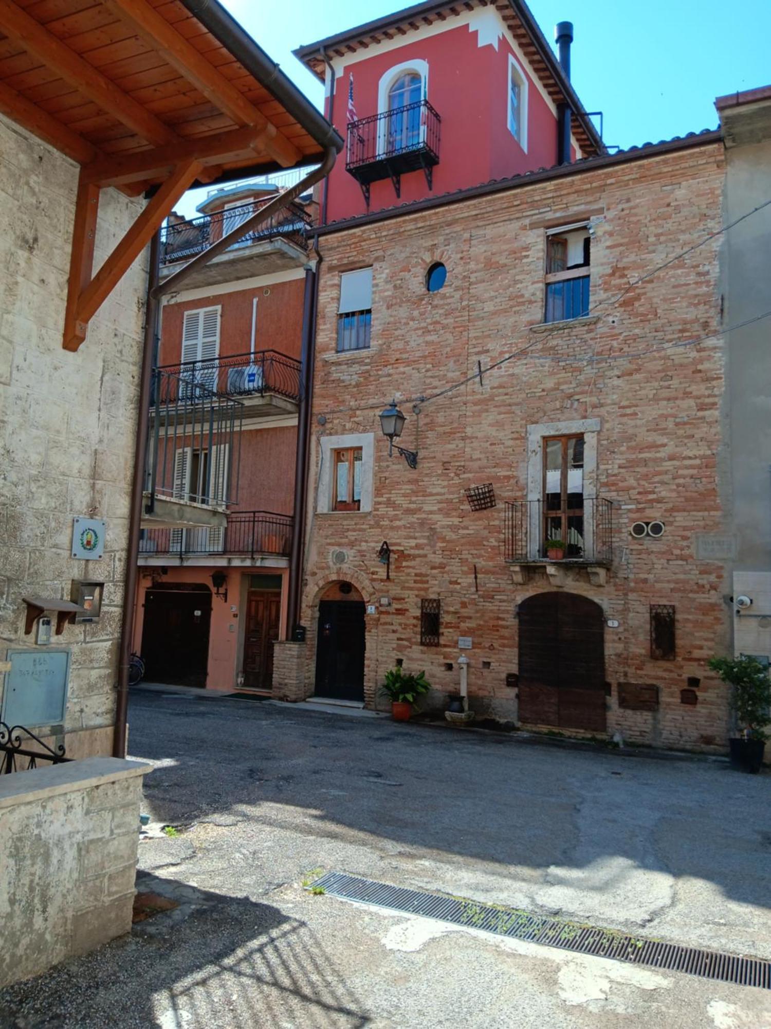 Piccolo Teatro Del Pozzo Appartement Spinetoli Buitenkant foto